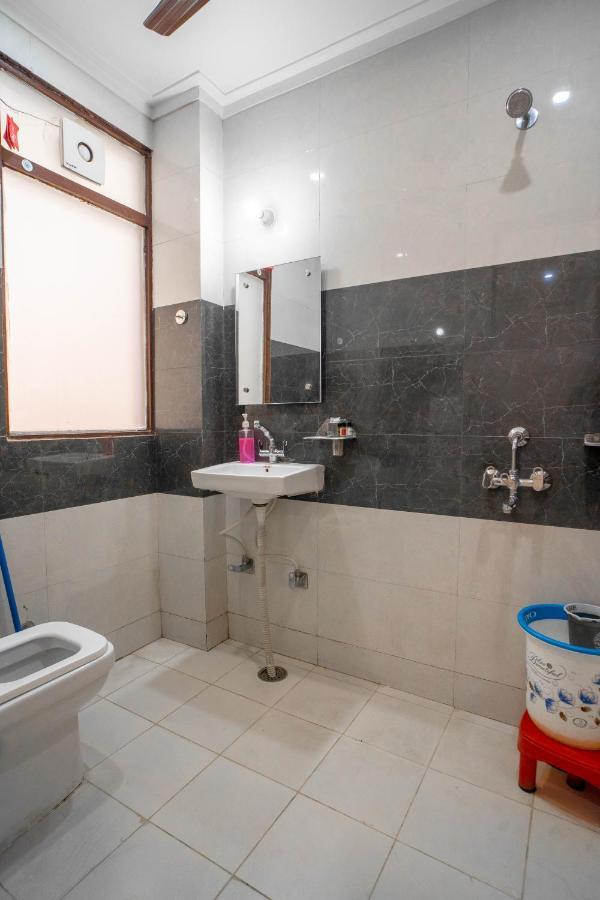 The Lodgers 2 Bhk Serviced Apartment Infront Of Artemis Hospital Gurgaon Luaran gambar