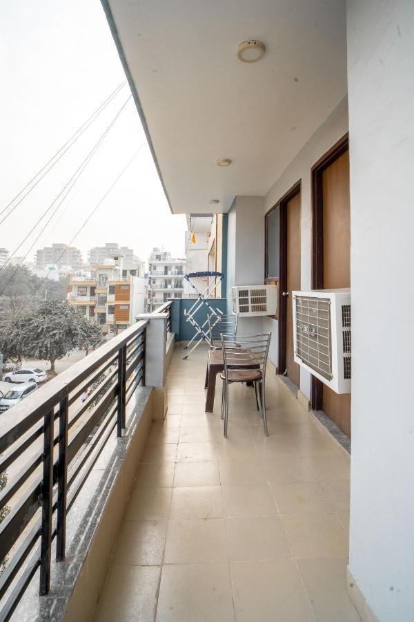 The Lodgers 2 Bhk Serviced Apartment Infront Of Artemis Hospital Gurgaon Luaran gambar