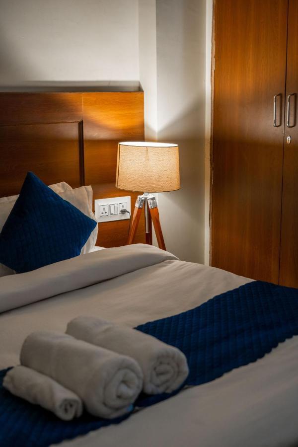 The Lodgers 2 Bhk Serviced Apartment Infront Of Artemis Hospital Gurgaon Luaran gambar