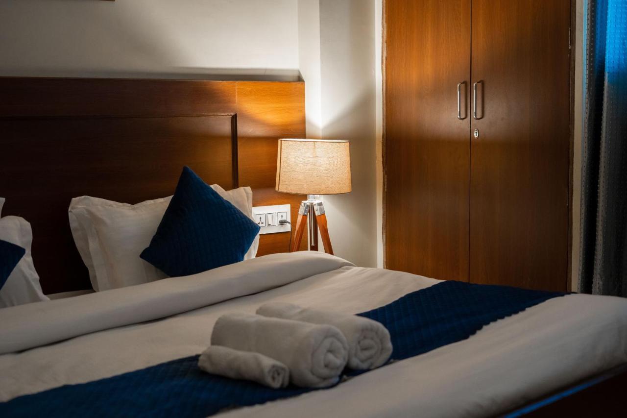 The Lodgers 2 Bhk Serviced Apartment Infront Of Artemis Hospital Gurgaon Luaran gambar