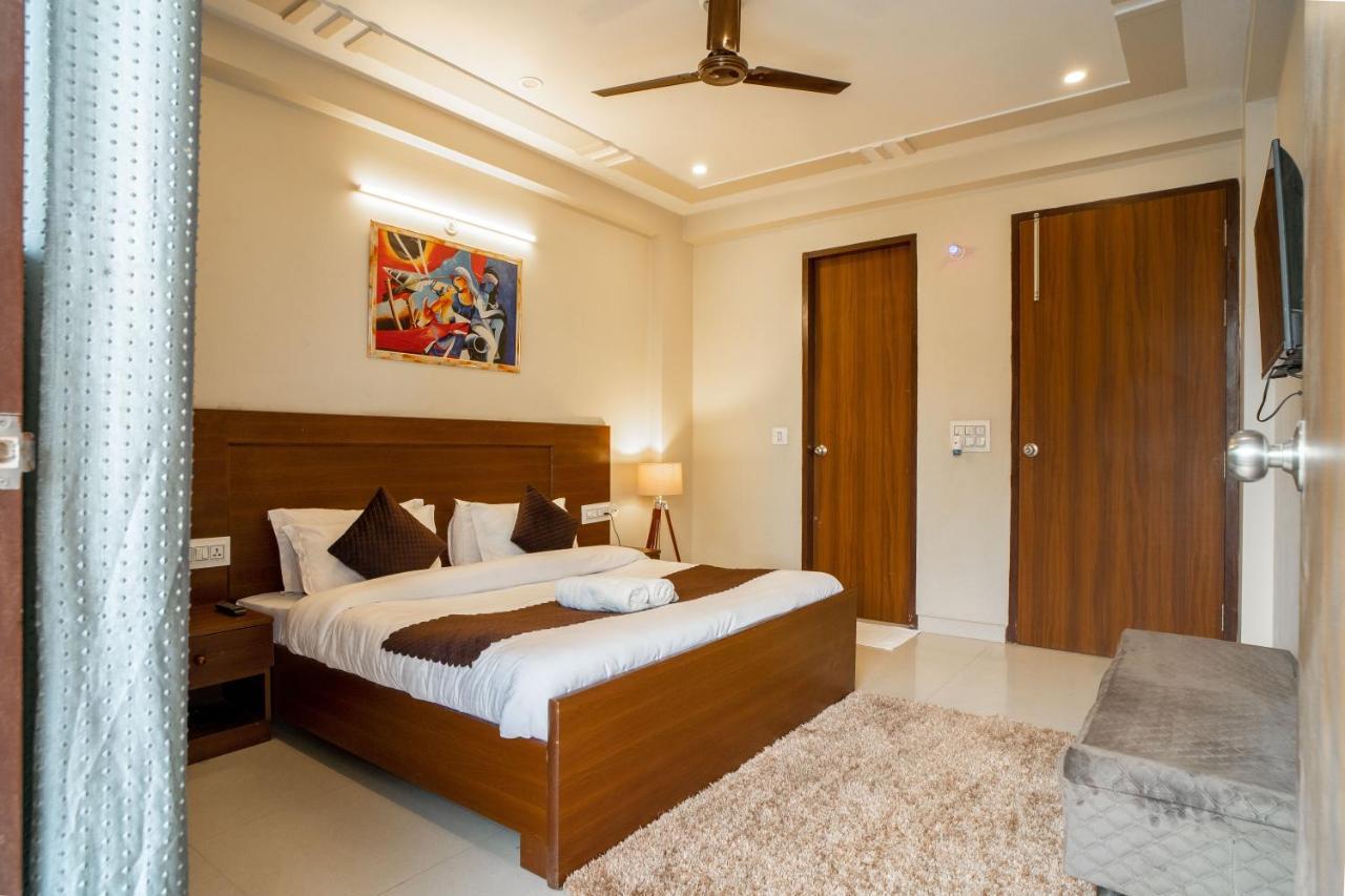 The Lodgers 2 Bhk Serviced Apartment Infront Of Artemis Hospital Gurgaon Luaran gambar