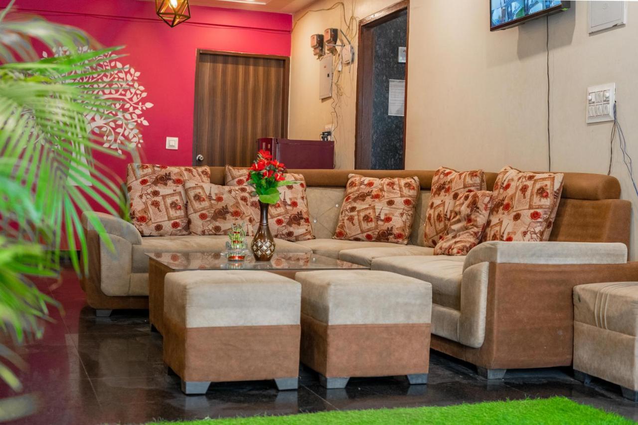 The Lodgers 2 Bhk Serviced Apartment Infront Of Artemis Hospital Gurgaon Luaran gambar